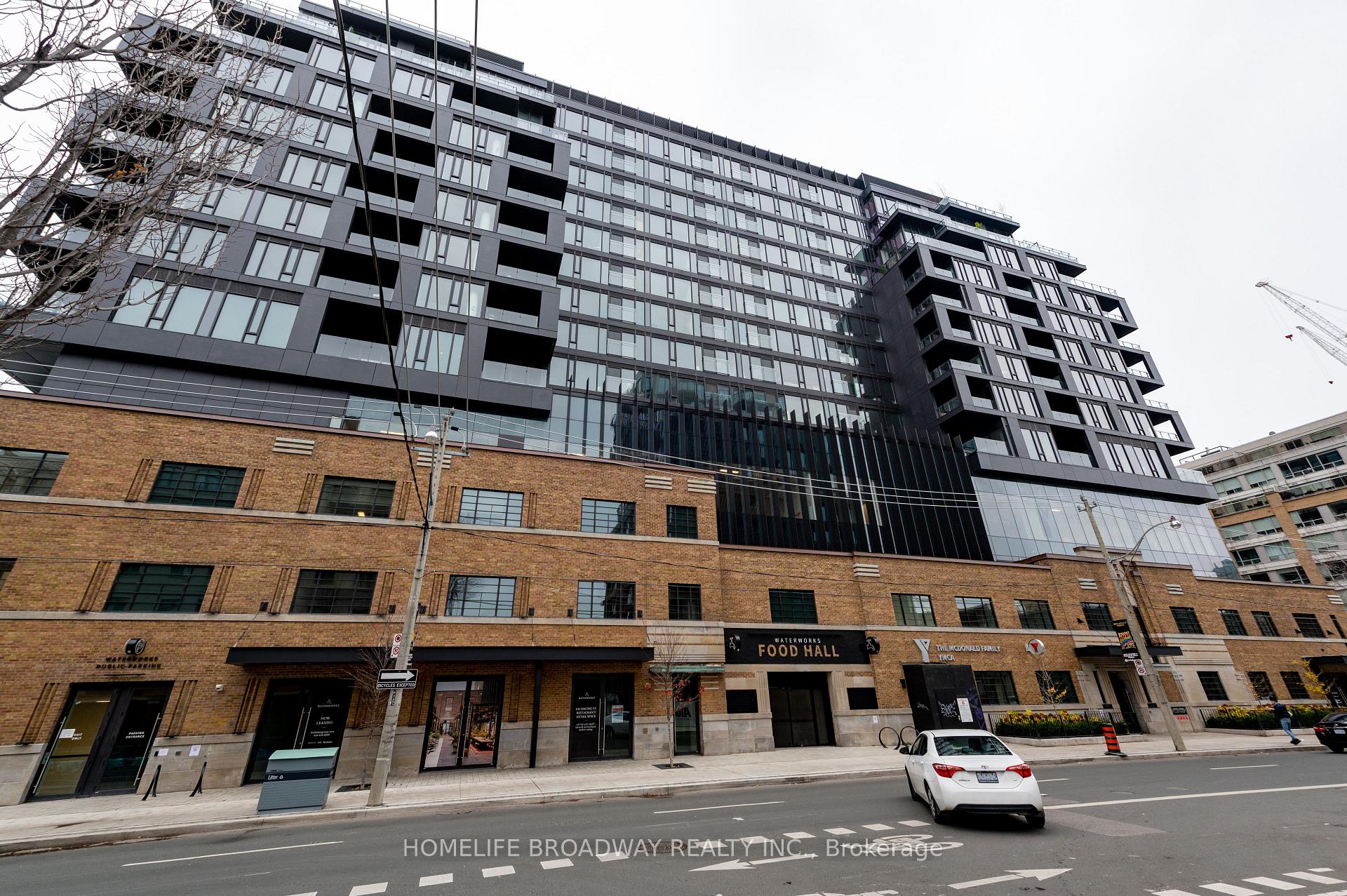 Front of Unit 816, 505 Richmond Street W