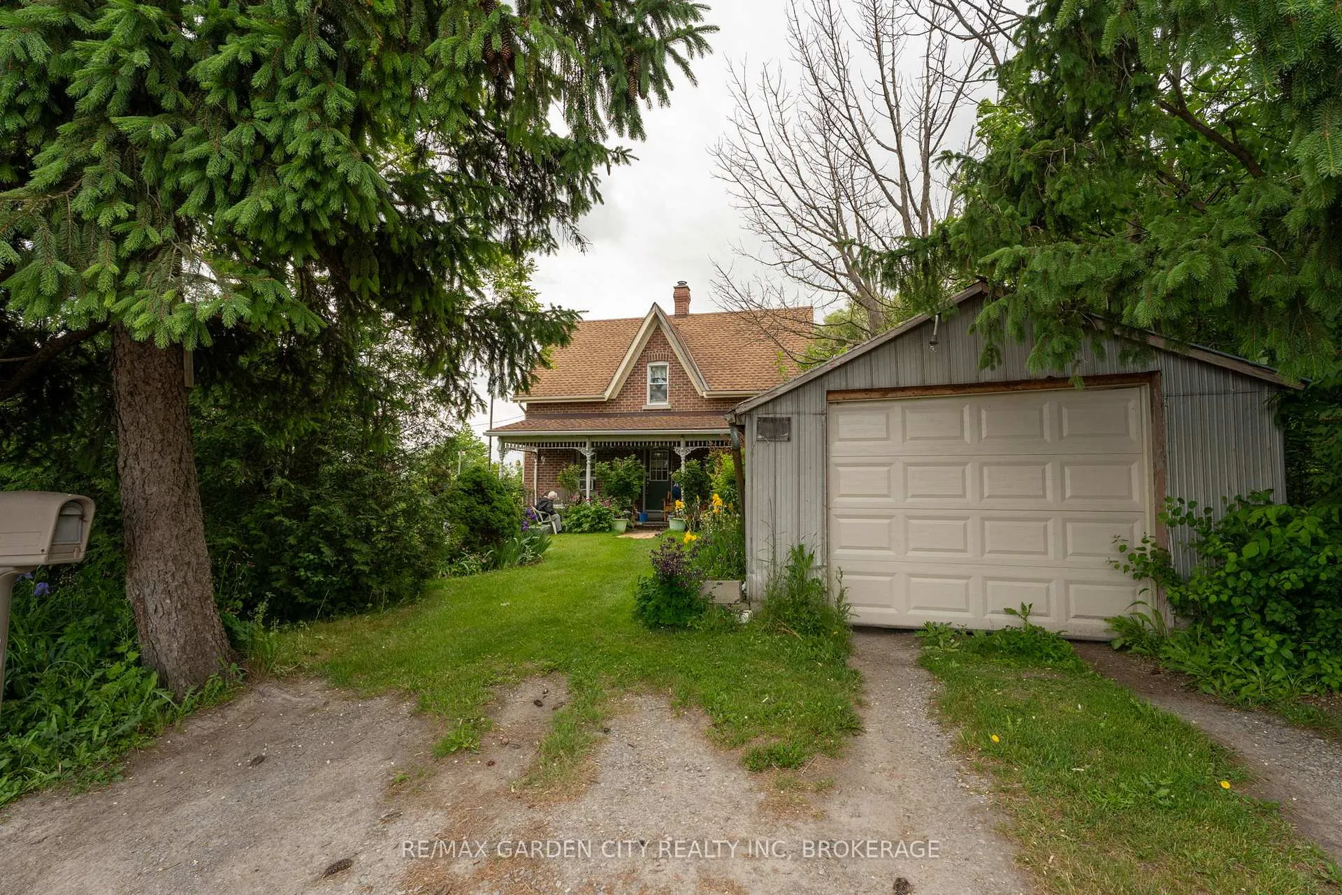 Photo 13 of 339 Eleventh Road E, Hamilton, Rural Stoney Creek — HOMEH