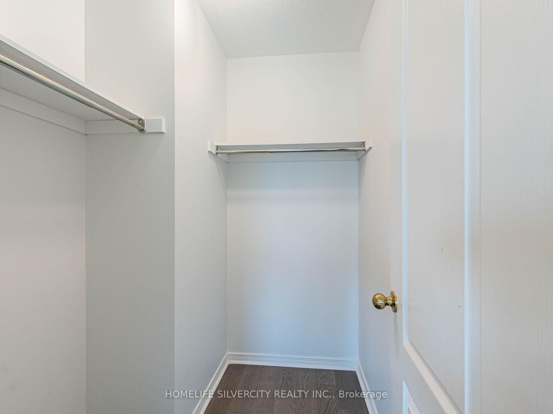 Photo 32 of 42 Cookview Drive, Brampton, Sandringham-Wellington — HOMEH