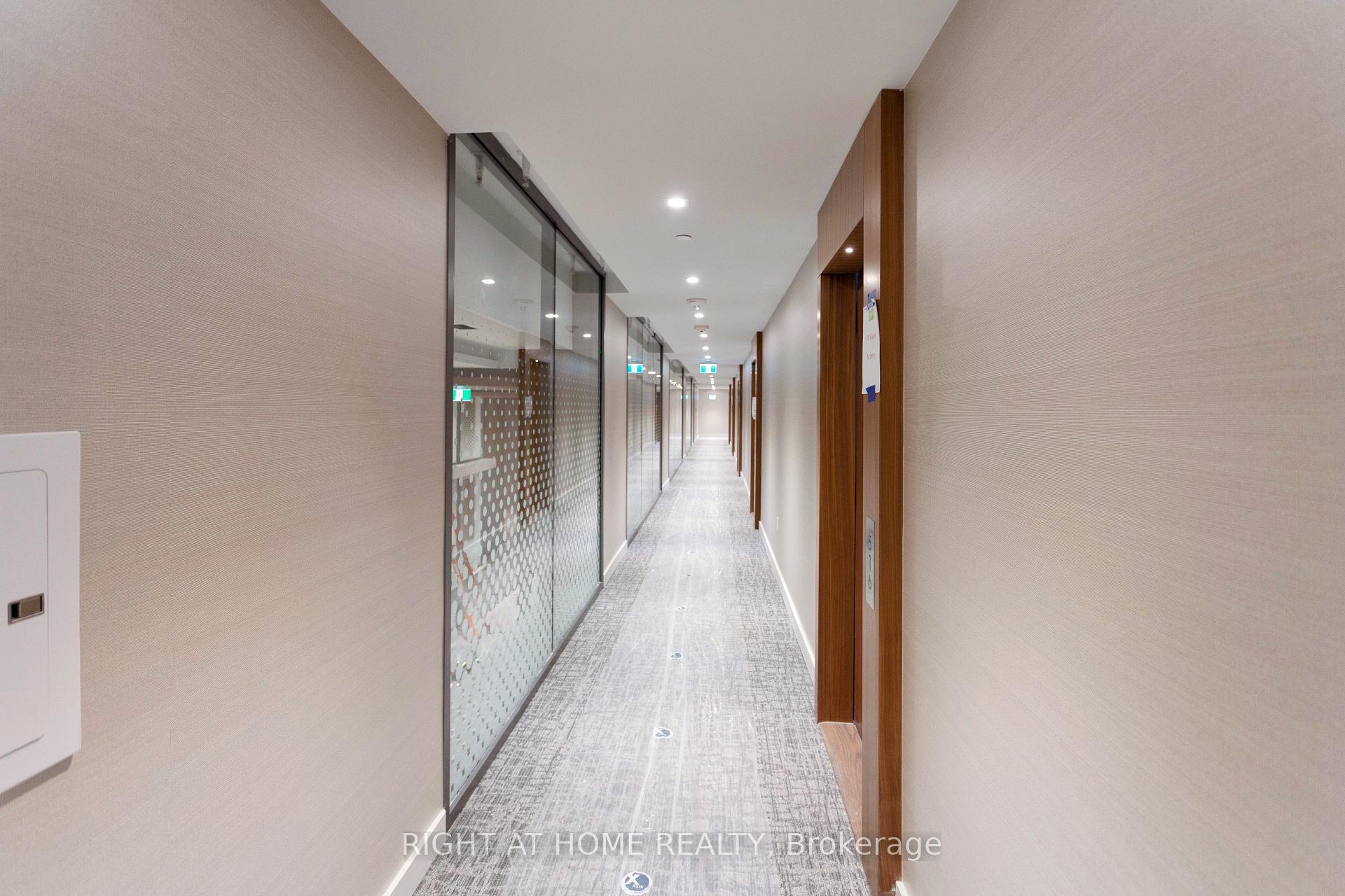 Photo 5 of Unit 808, 15 Queens Quay E, Toronto, Waterfront Communities — HOMEH