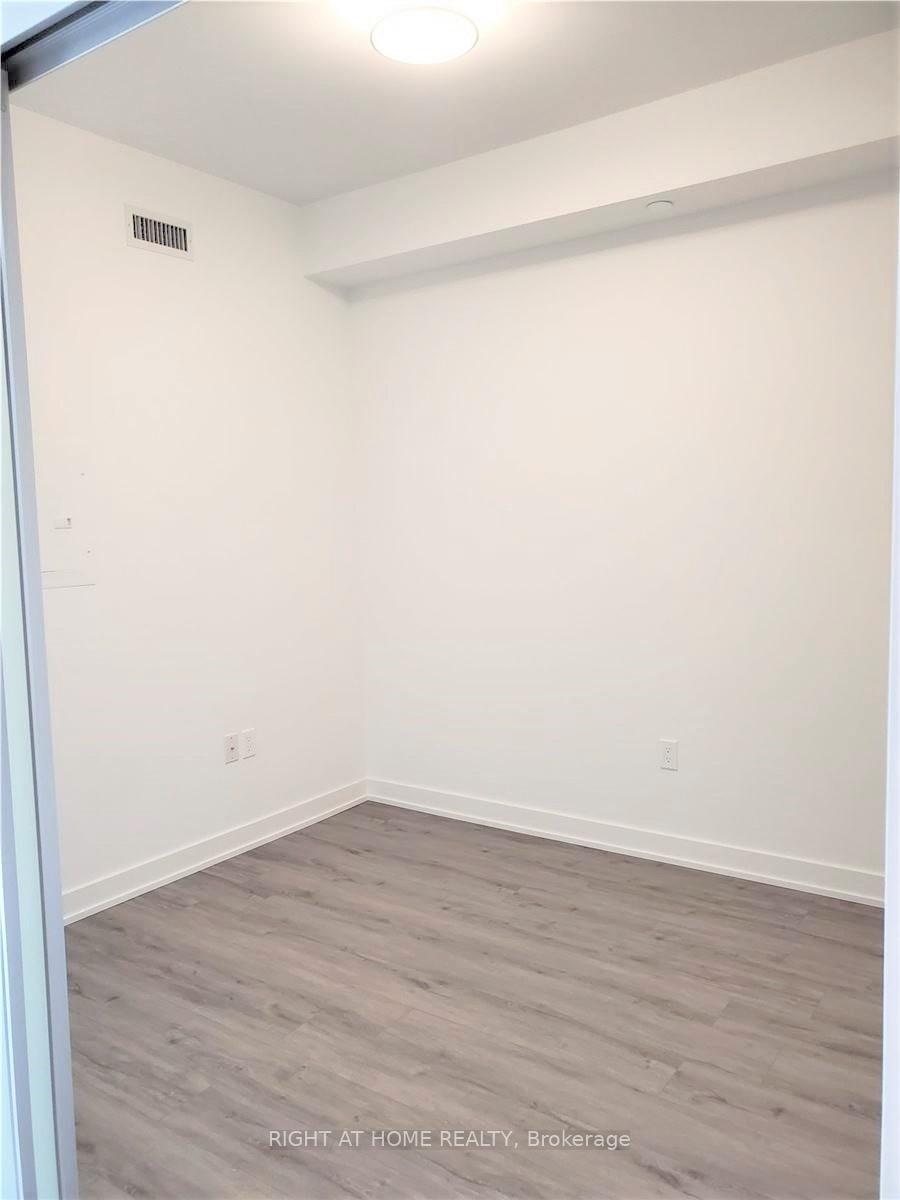 Photo 17 of Unit 808, 15 Queens Quay E, Toronto, Waterfront Communities — HOMEH