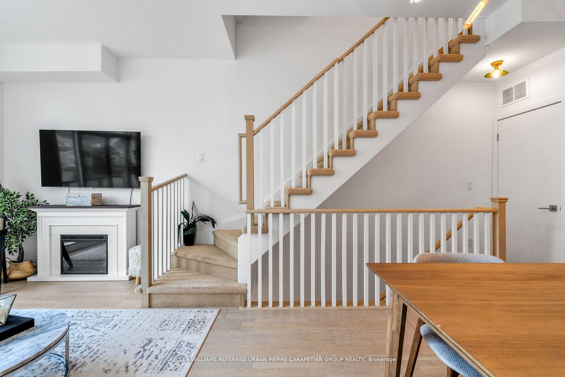 Photo 13 of Unit 3, 1331 Gerrard Avenue, Toronto, Greenwood-Coxwell — HOMEH