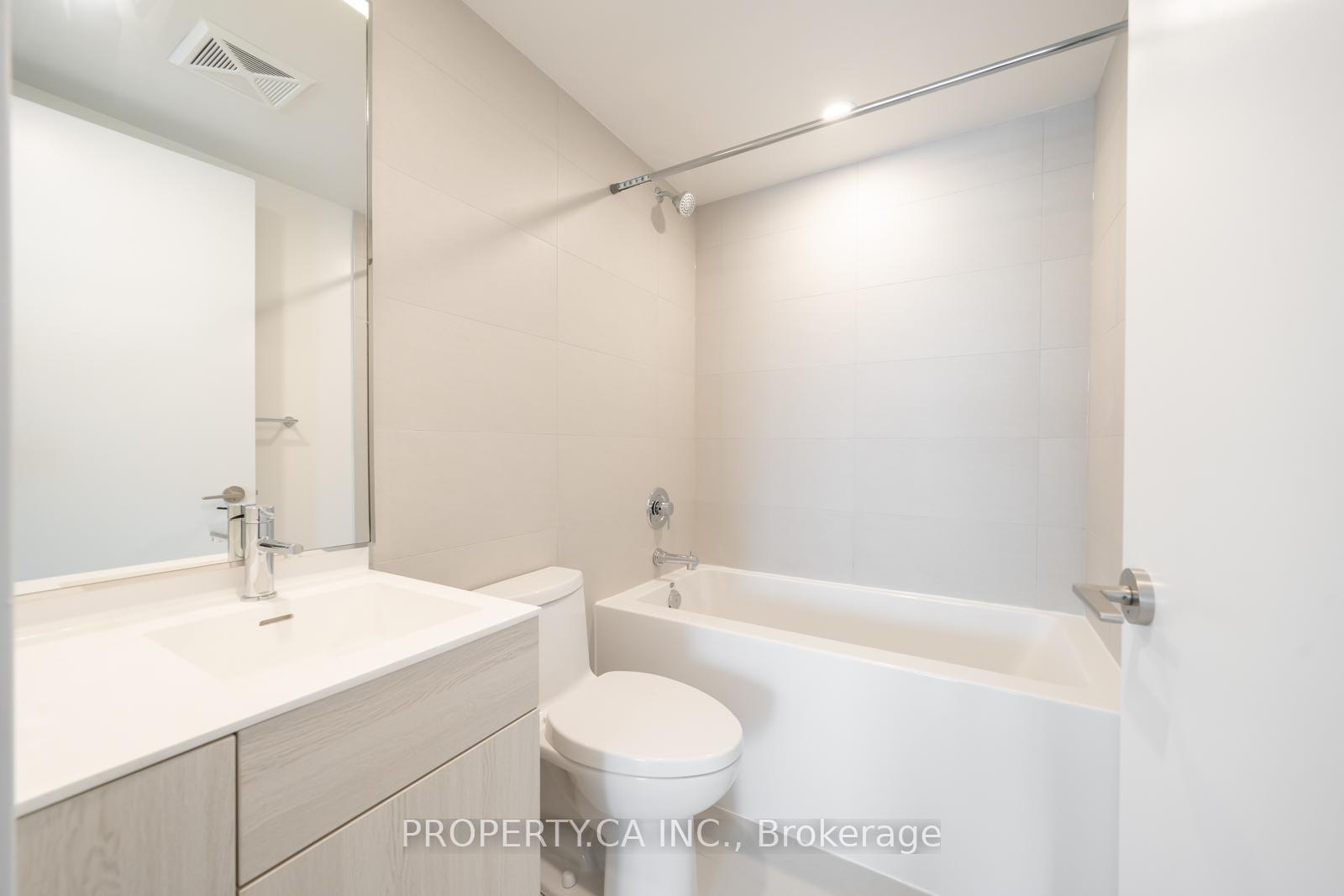Photo 16 of Unit 1023, 28 Eastern Avenue, Toronto, Moss Park — HOMEH