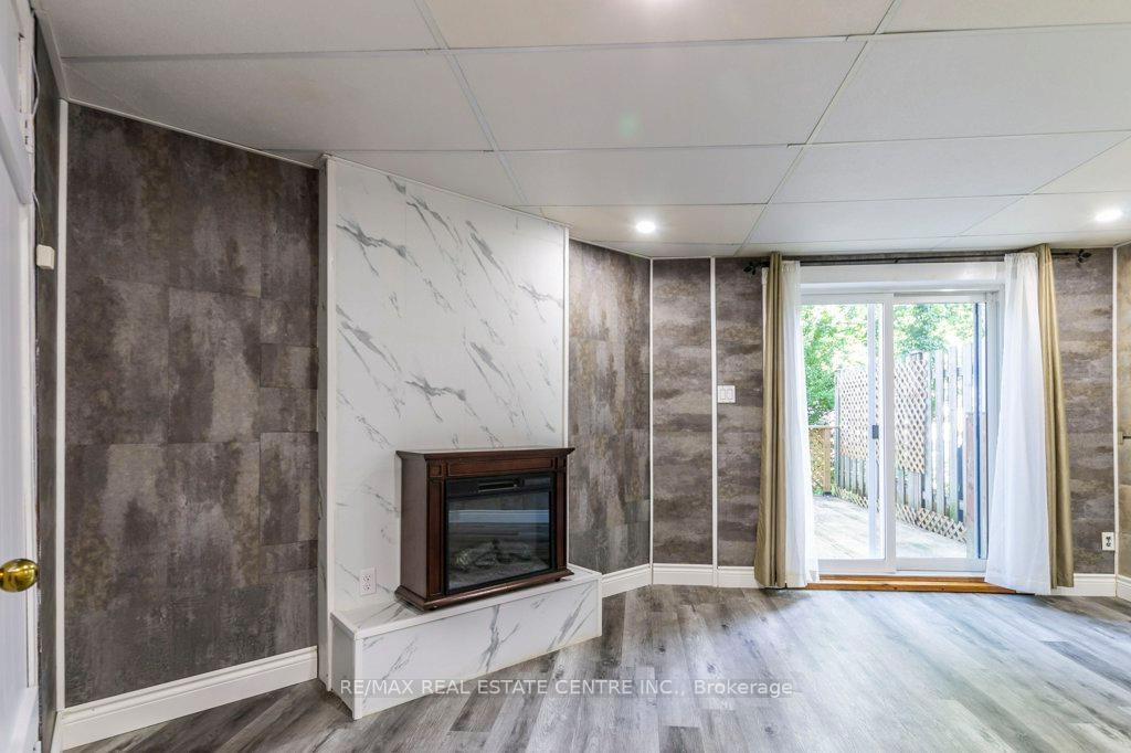 Photo 6 of Unit 63, 60 Elmsdale Drive, Kitchener — HOMEH