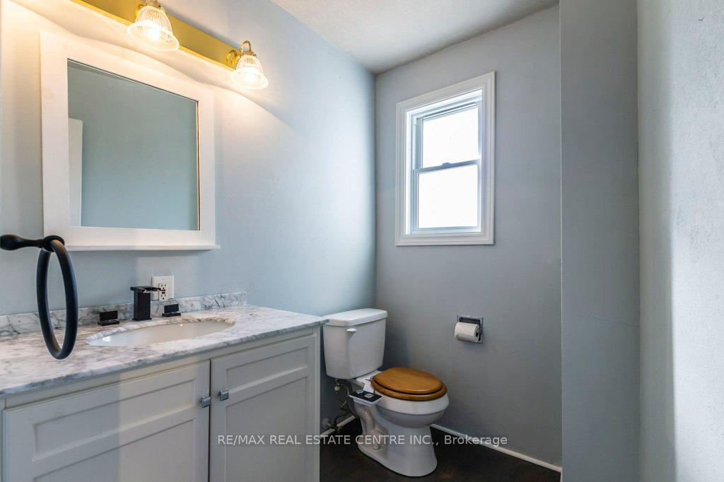 Photo 18 of Unit 63, 60 Elmsdale Drive, Kitchener — HOMEH