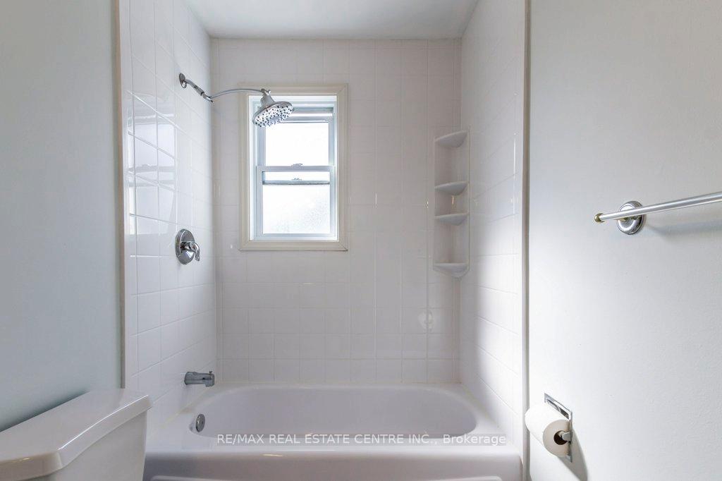 Photo 27 of Unit 63, 60 Elmsdale Drive, Kitchener — HOMEH