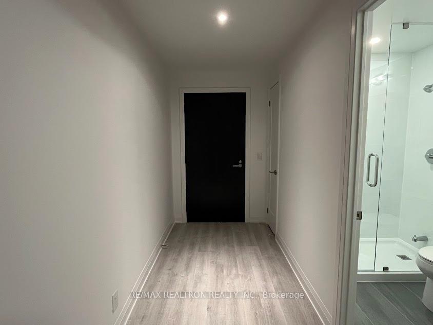 Photo 1 of Unit 1002, 65 Broadway Avenue, Toronto, Mount Pleasant West — HOMEH