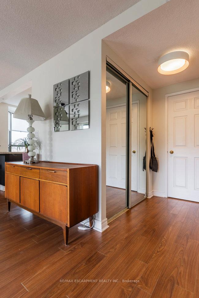Photo 8 of Unit 401, 432 Main Street E, Hamilton, Stinson — HOMEH