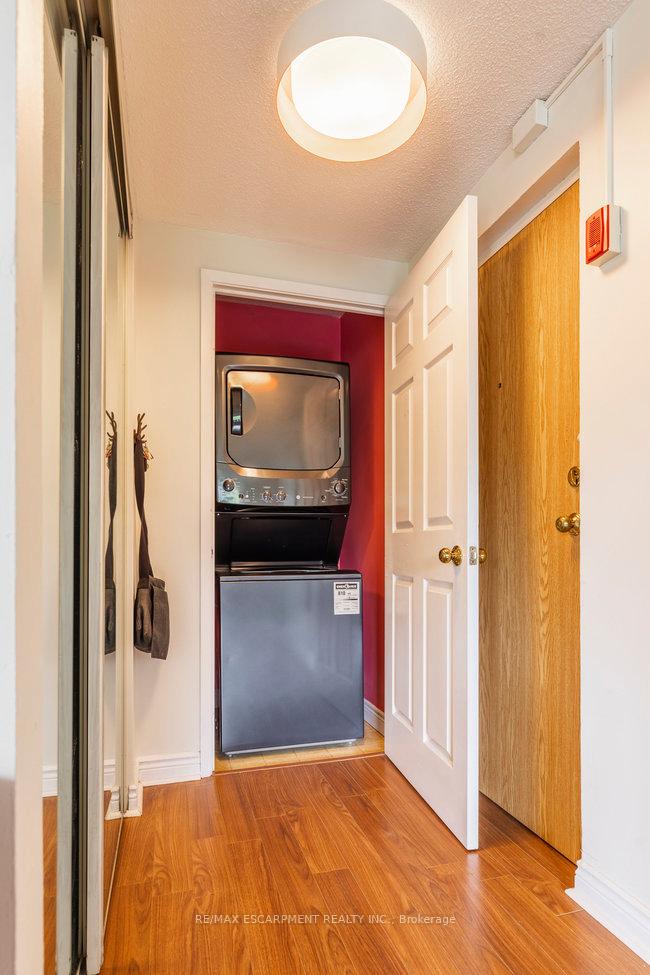 Photo 16 of Unit 401, 432 Main Street E, Hamilton, Stinson — HOMEH