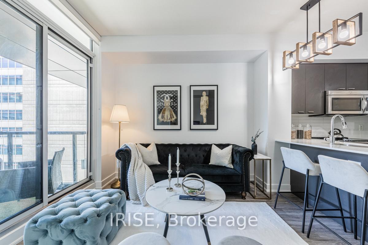 Photo 31 of Unit 610, 30 Roehampton Avenue, Toronto, Mount Pleasant West — HOMEH