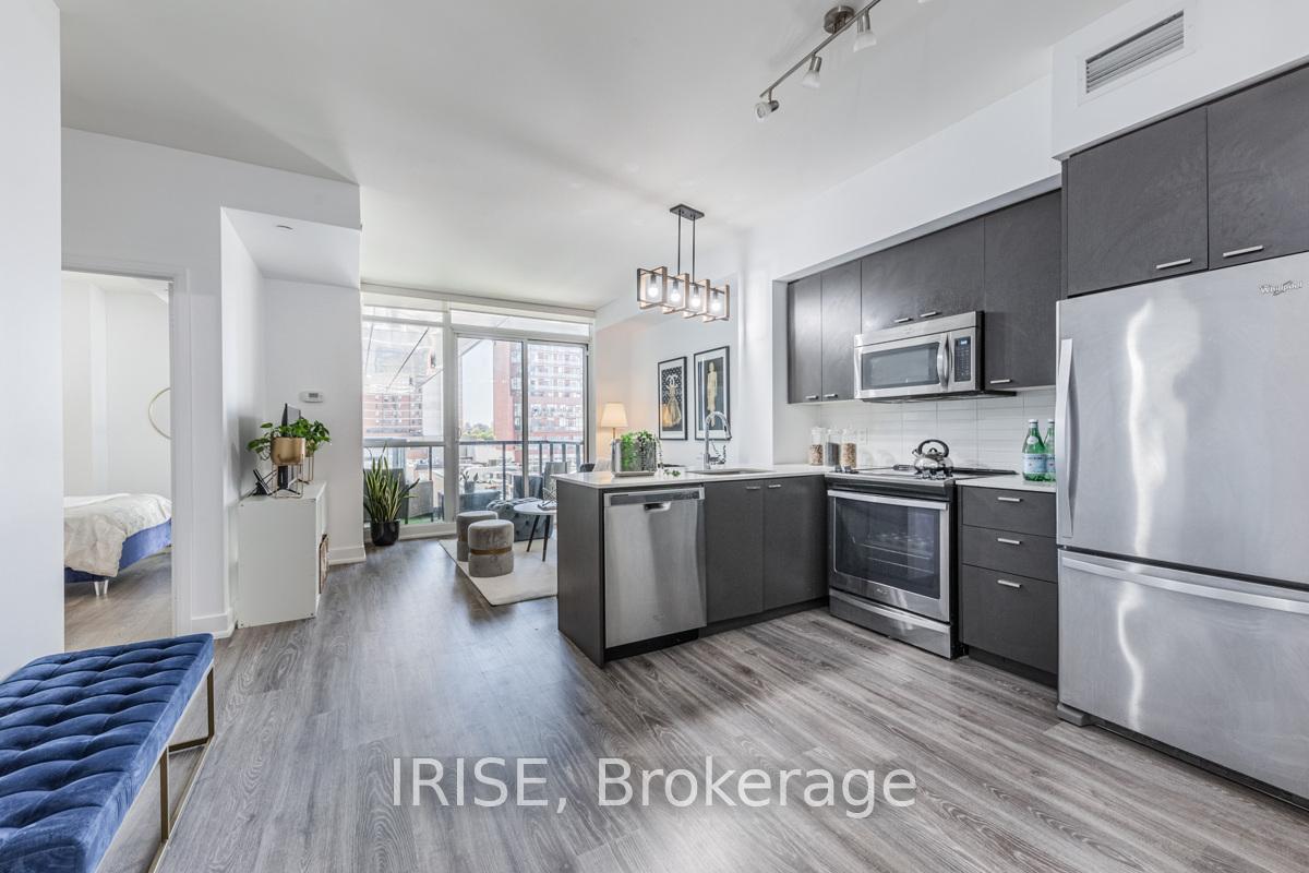 Photo 32 of Unit 610, 30 Roehampton Avenue, Toronto, Mount Pleasant West — HOMEH