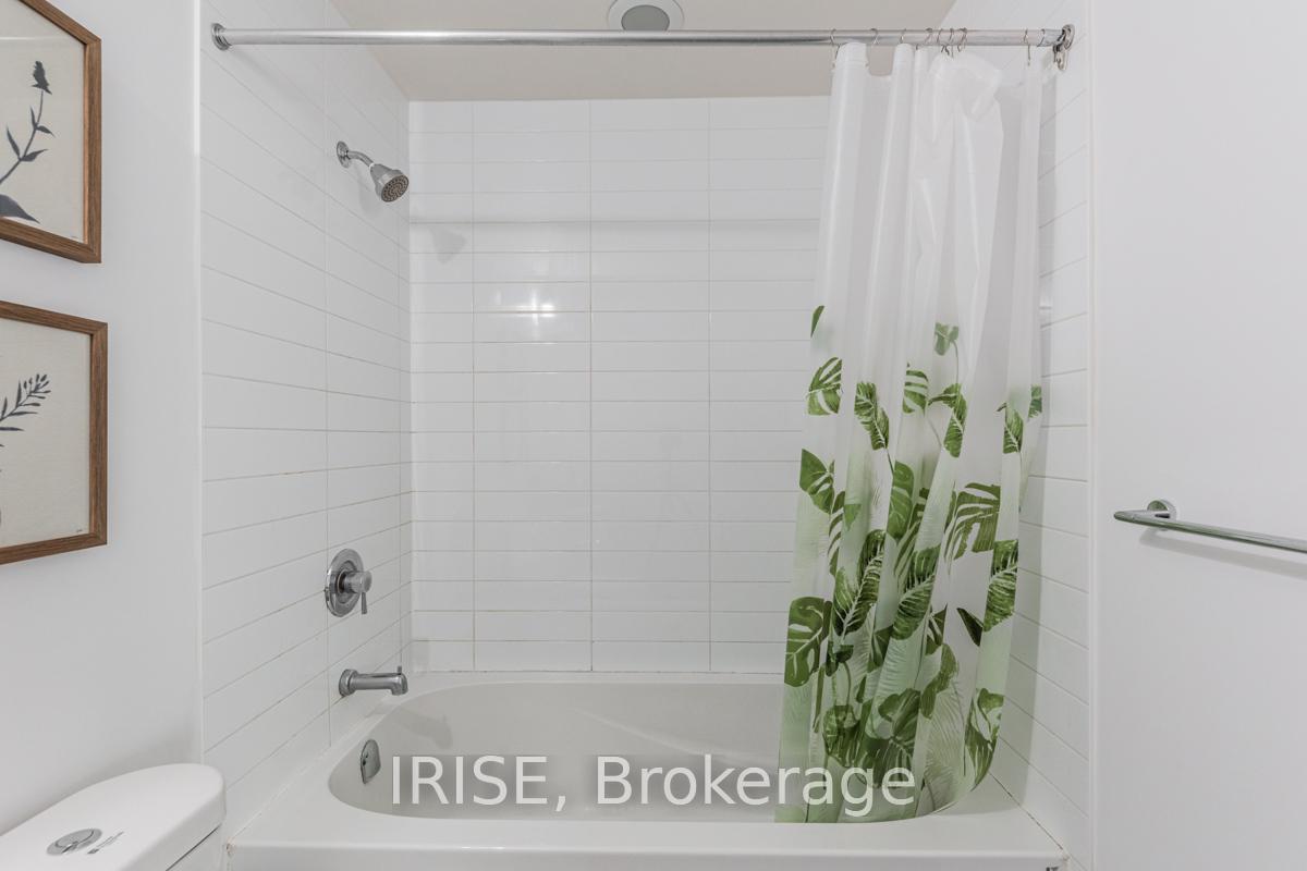Photo 10 of Unit 610, 30 Roehampton Avenue, Toronto, Mount Pleasant West — HOMEH
