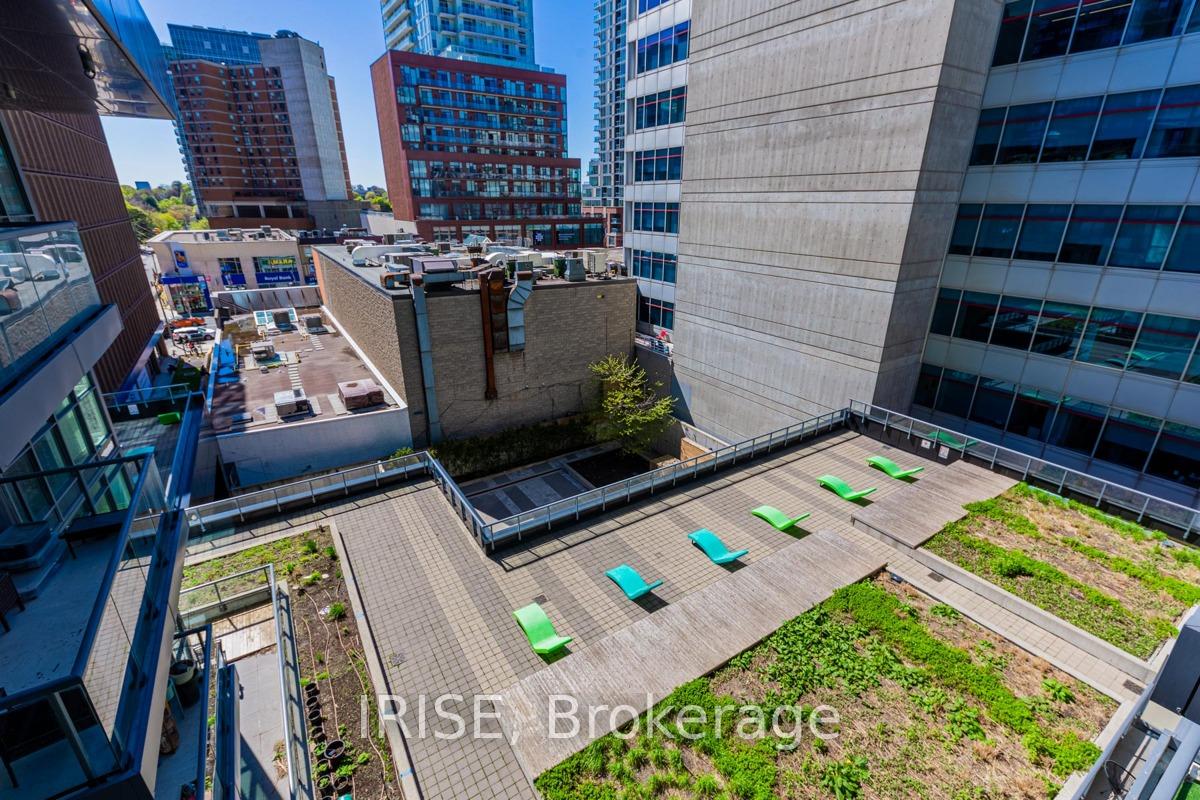 Photo 17 of Unit 610, 30 Roehampton Avenue, Toronto, Mount Pleasant West — HOMEH