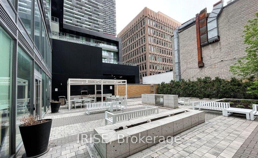 Photo 23 of Unit 610, 30 Roehampton Avenue, Toronto, Mount Pleasant West — HOMEH