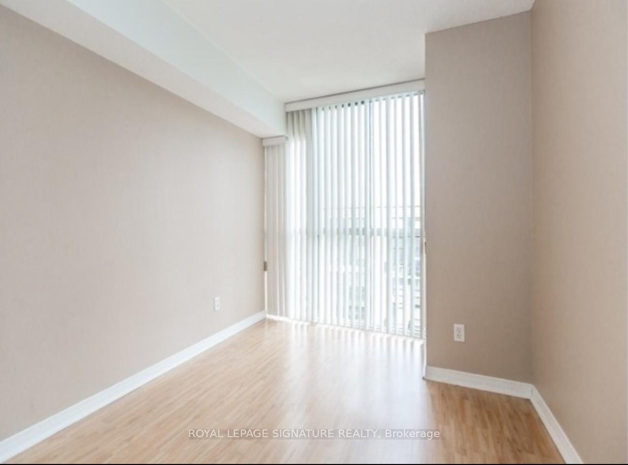Photo 7 of Unit 914, 801 King Street W, Toronto, Niagara — HOMEH