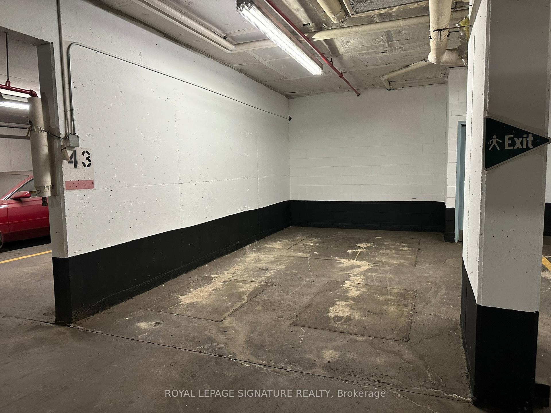 Photo 13 of Unit 914, 801 King Street W, Toronto, Niagara — HOMEH