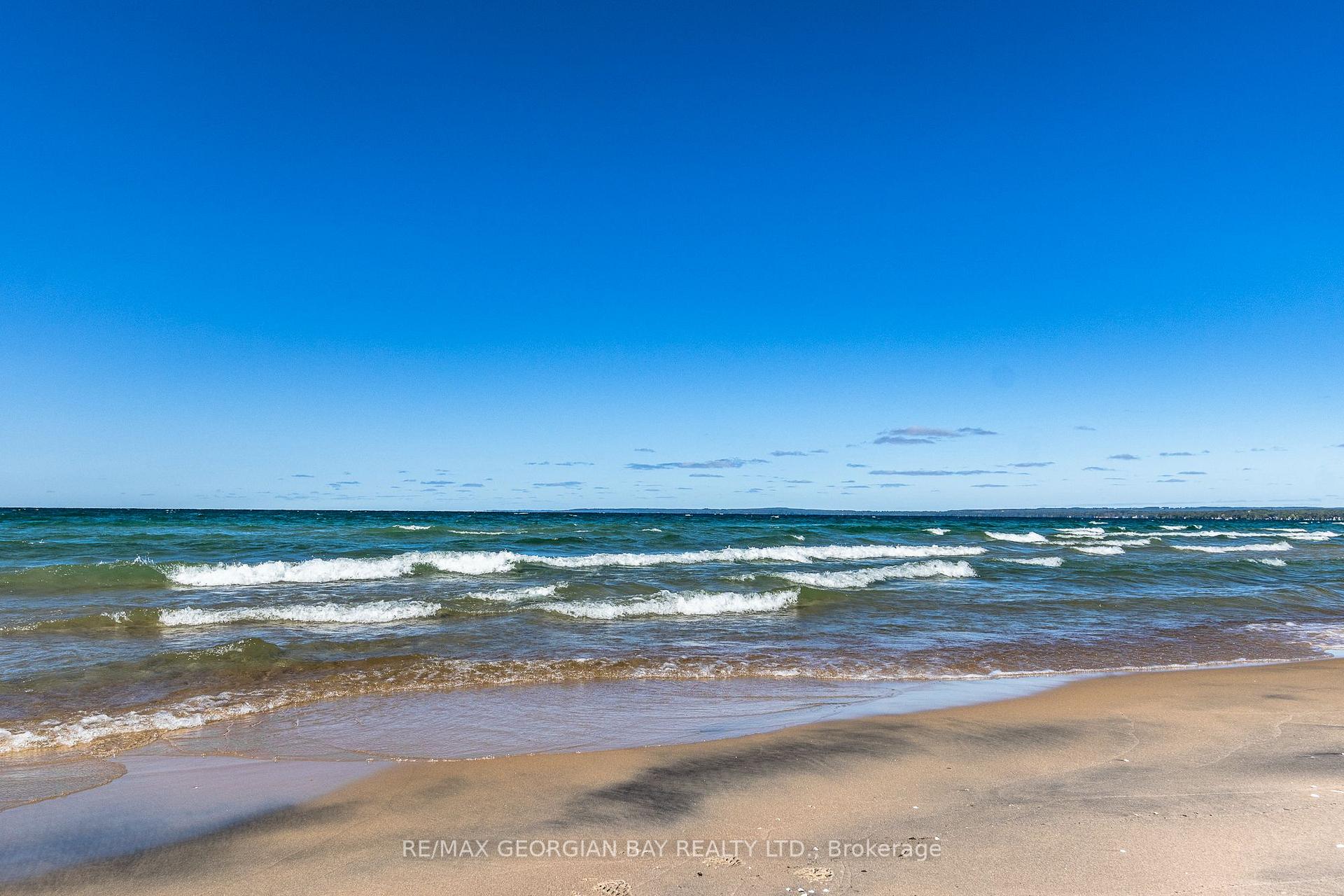 Photo 1 of Unit 8, 1064 Tiny Beaches Road S, Tiny, Rural Tiny — HOMEH