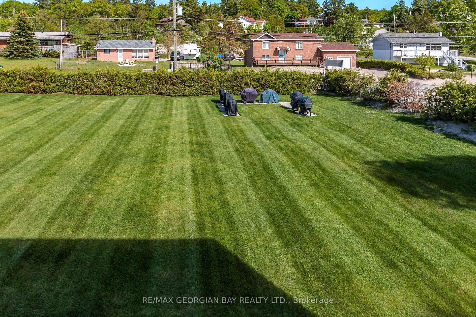 Photo 38 of Unit 8, 1064 Tiny Beaches Road S, Tiny, Rural Tiny — HOMEH