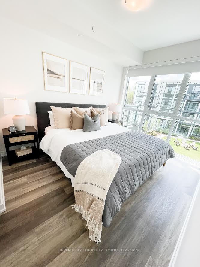 Photo 2 of Unit 320, 415 Sea Ray Avenue, Innisfil, Rural Innisfil — HOMEH