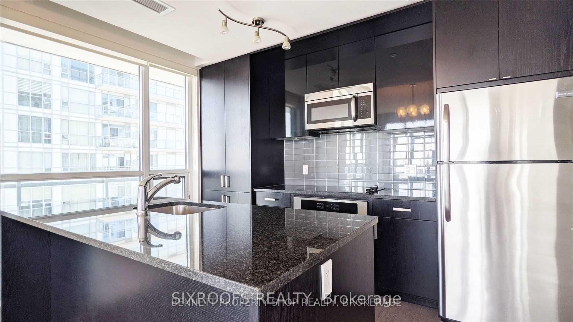 Photo 4 of Unit 2920, 98 Lillian Street, Toronto, Mount Pleasant West — HOMEH