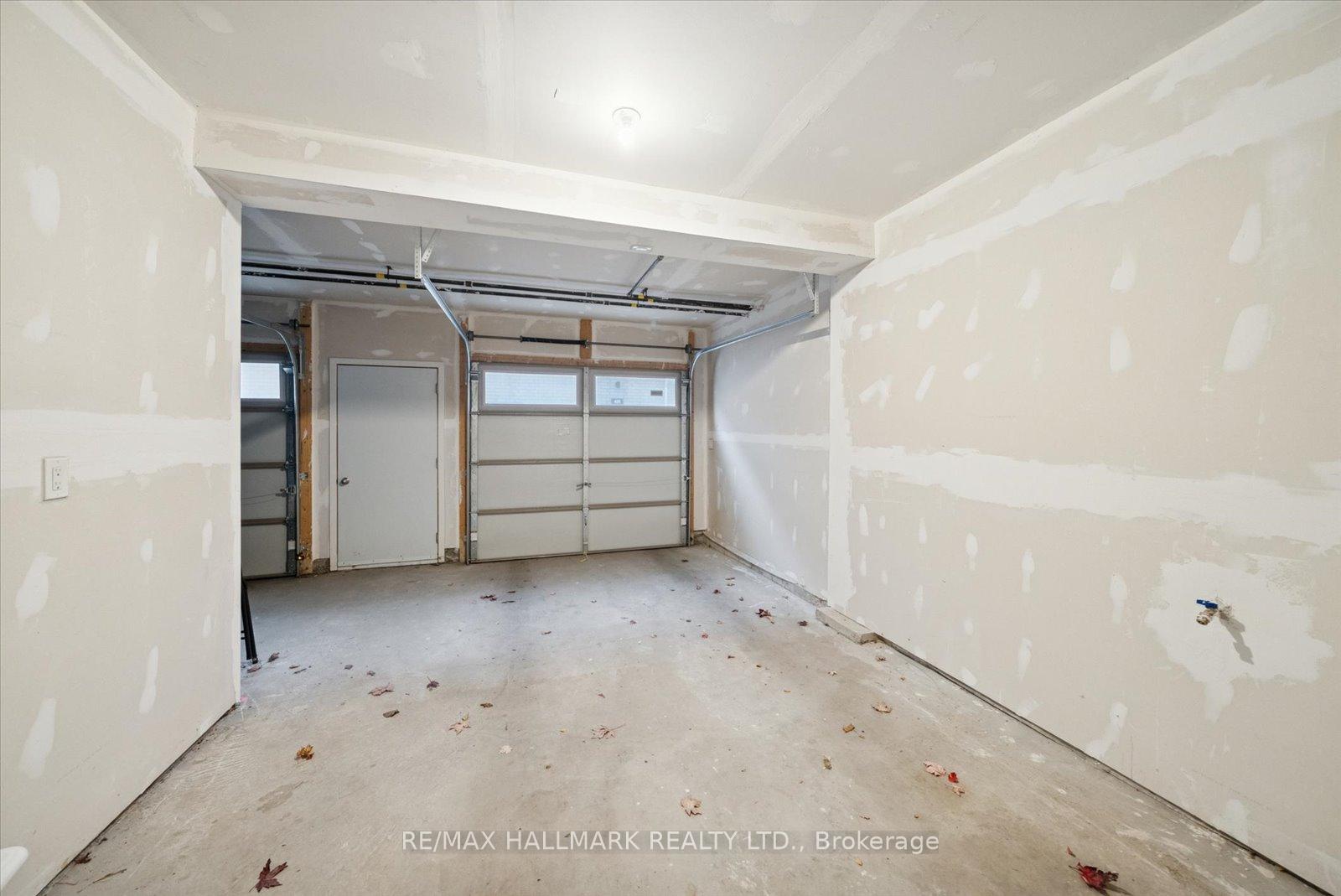 Photo 22 of Unit 803, 1525 Kingston Road, Pickering, Town Centre — HOMEH