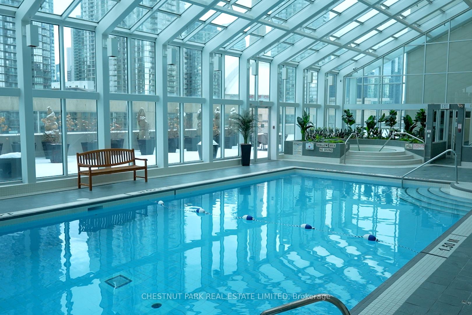 Photo 4 of Unit 306W, 480 Queens Quay, Toronto, Waterfront Communities — HOMEH