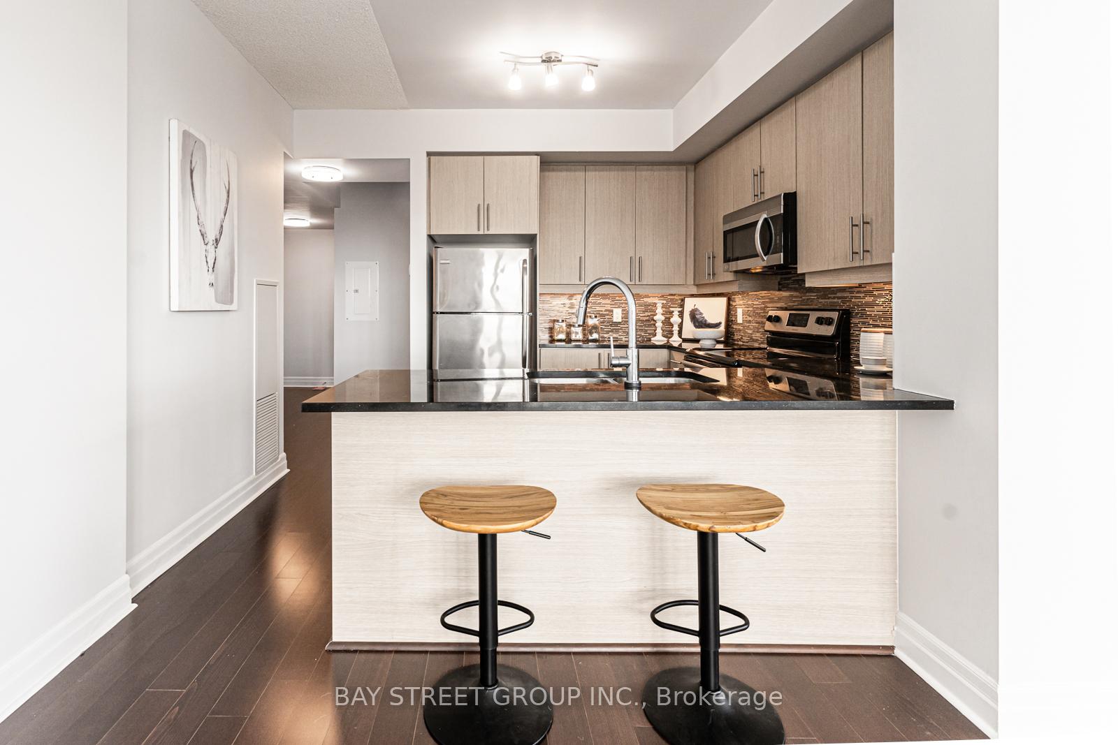 Photo 5 of Unit 921E, 8110 Birchmount Road, Markham, Unionville — HOMEH