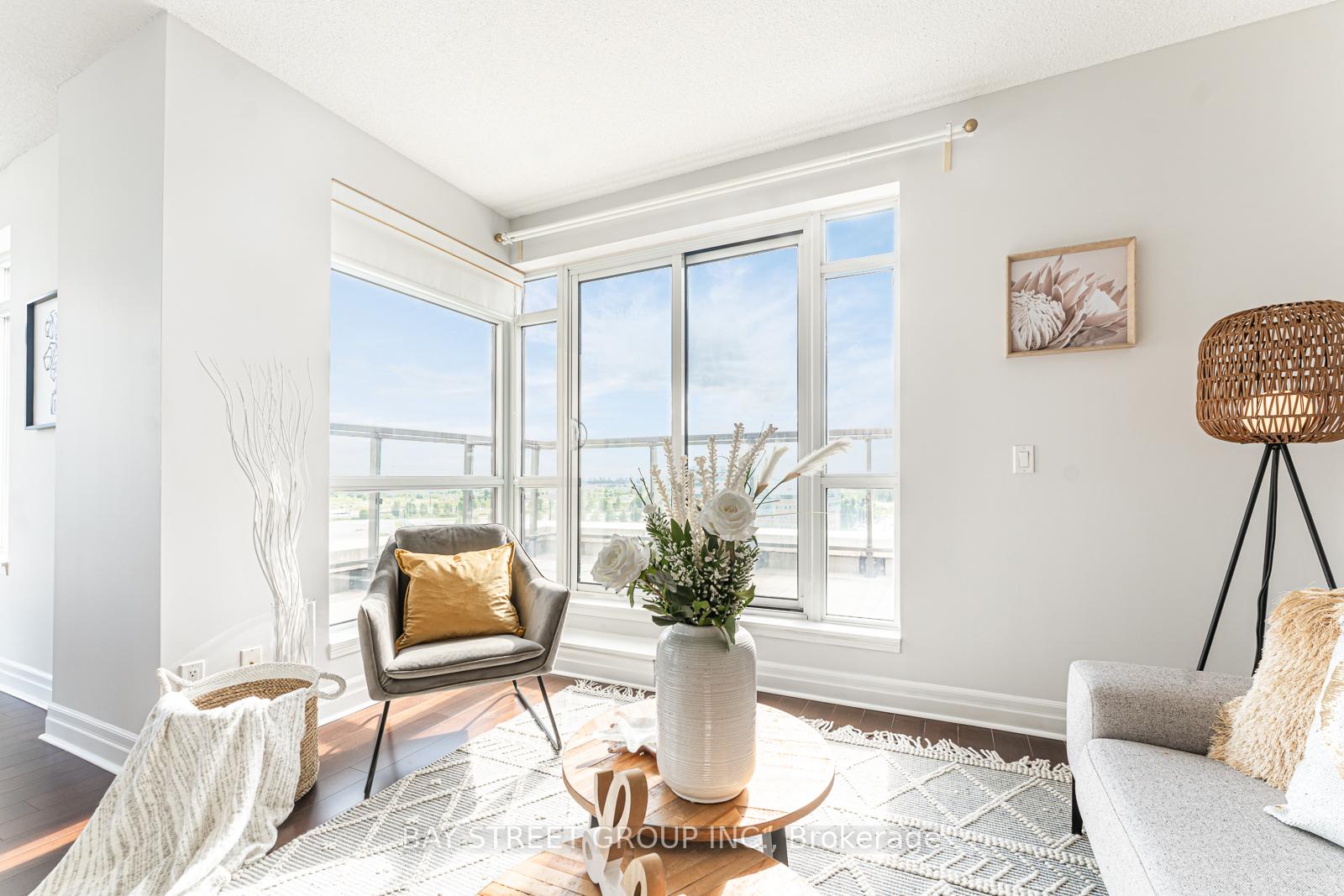 Photo 14 of Unit 921E, 8110 Birchmount Road, Markham, Unionville — HOMEH