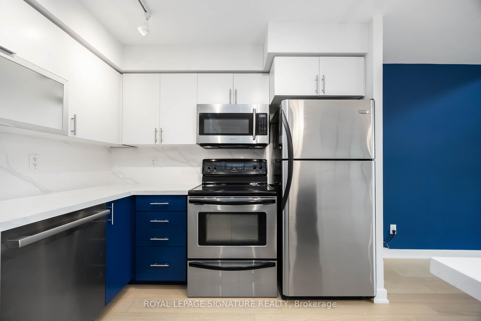 Photo 4 of Unit 416, 80 Western Battery Rd, Toronto, Niagara — HOMEH