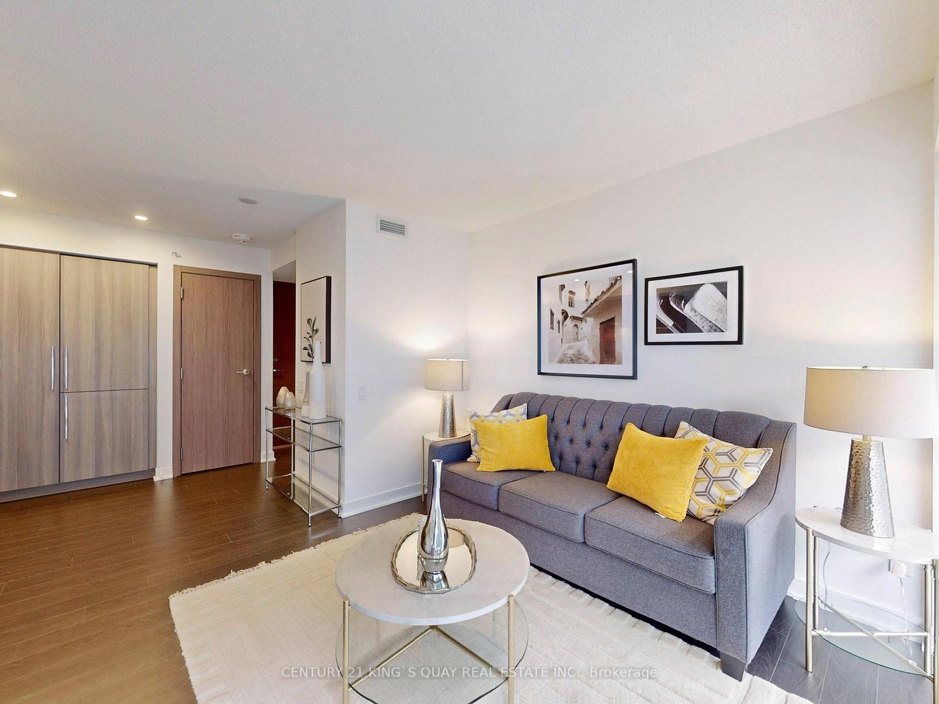 Photo 5 of Unit 1002, 17 Bathurst Street, Toronto, Waterfront Communities — HOMEH