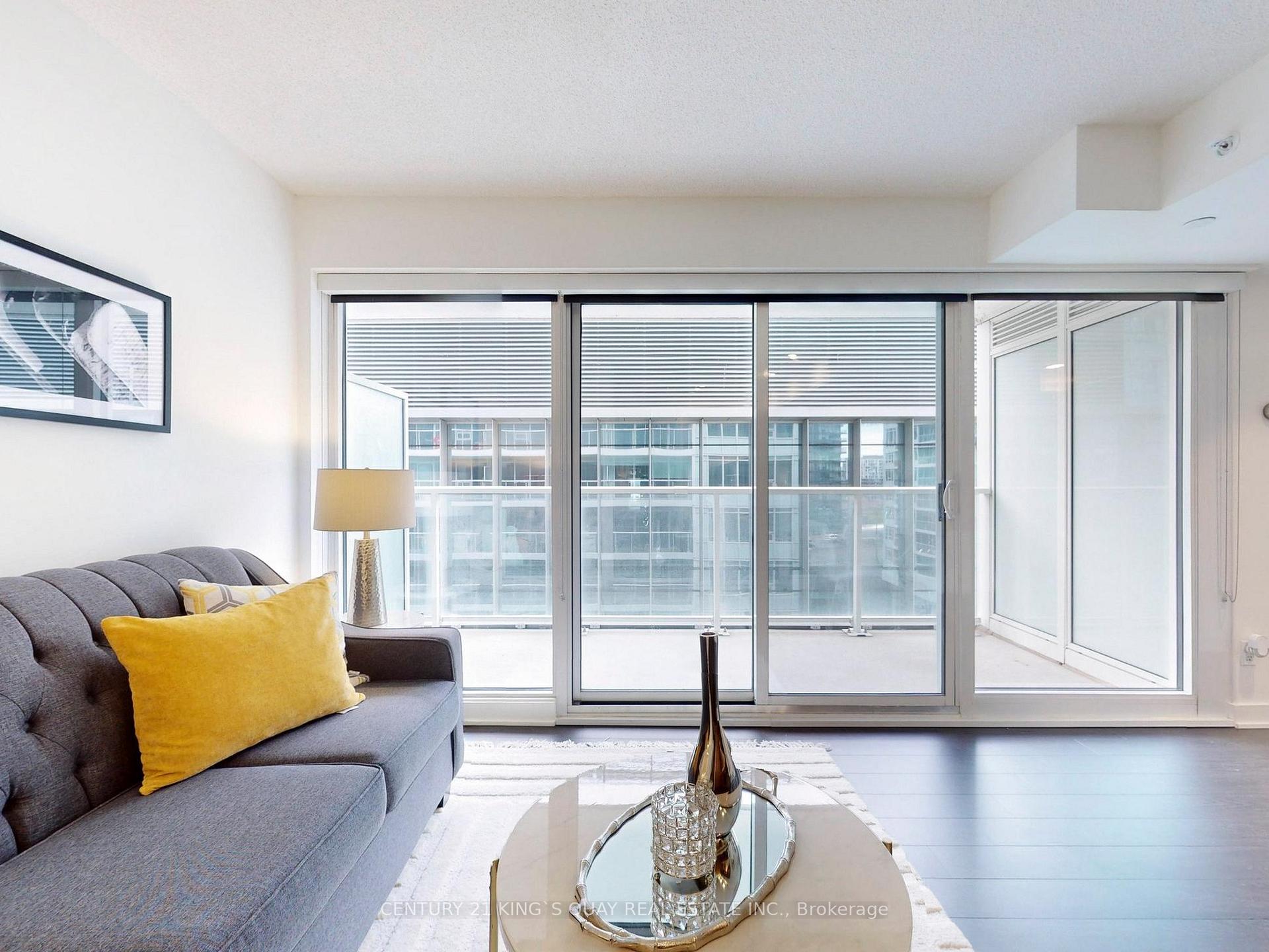 Photo 8 of Unit 1002, 17 Bathurst Street, Toronto, Waterfront Communities — HOMEH