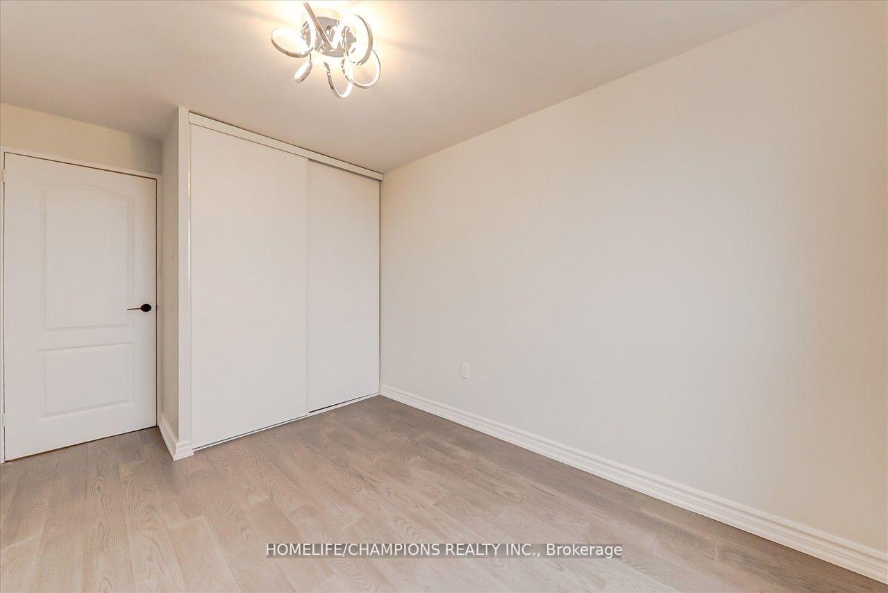 Photo 21 of Unit 325, 16 Elgin Street, Markham, Thornhill — HOMEH