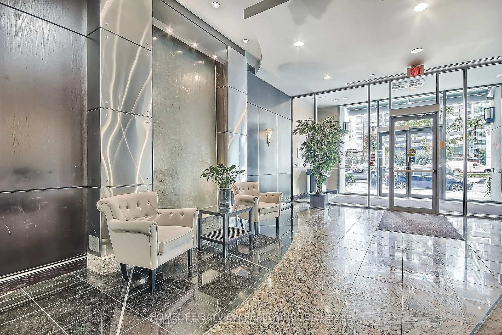 Photo 13 of Unit 1207, 30 Grand Trunk Crescent, Toronto, Waterfront Communities — HOMEH