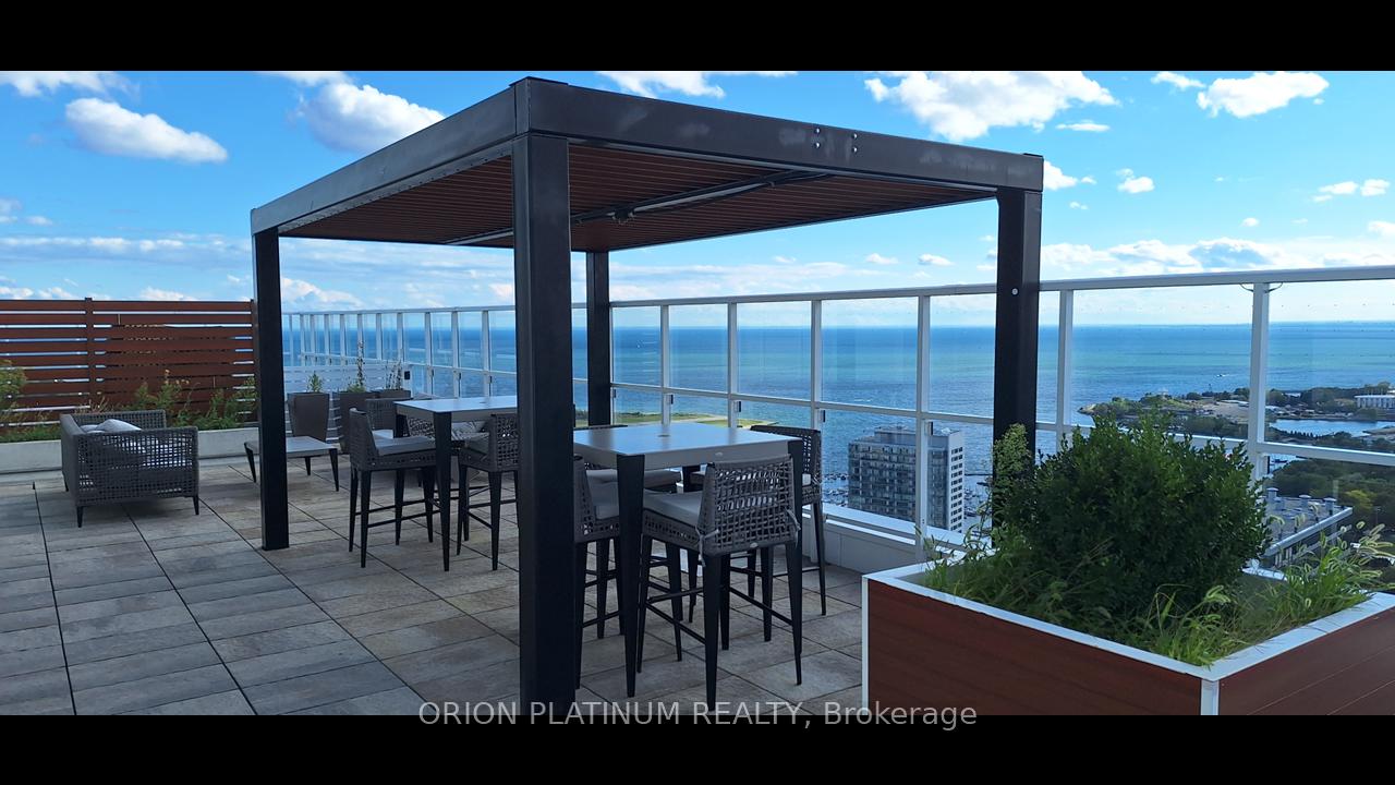 Photo 14 of Unit 803, 17 Bathurst Street, Toronto, Waterfront Communities — HOMEH