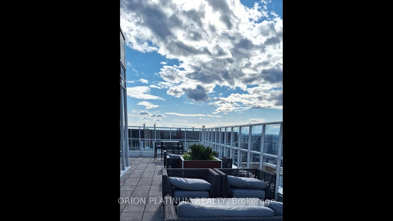 Photo 19 of Unit 803, 17 Bathurst Street, Toronto, Waterfront Communities — HOMEH