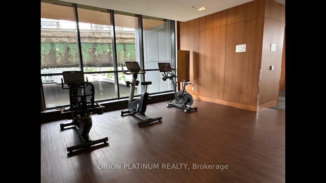 Photo 3 of Unit 803, 17 Bathurst Street, Toronto, Waterfront Communities — HOMEH