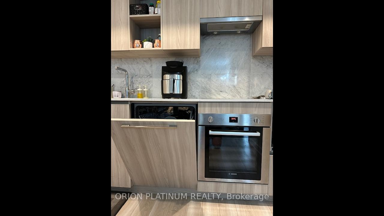 Photo 24 of Unit 803, 17 Bathurst Street, Toronto, Waterfront Communities — HOMEH