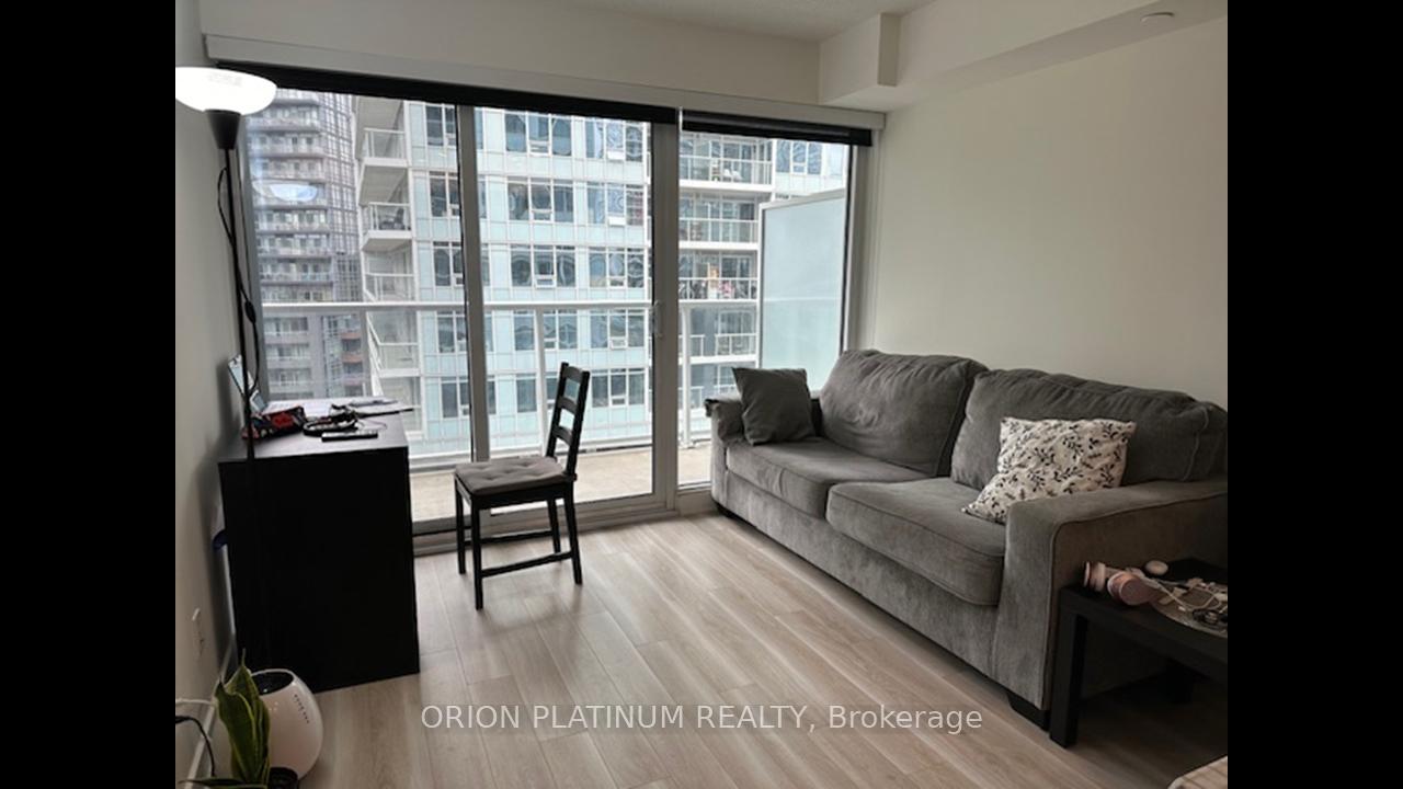 Photo 13 of Unit 803, 17 Bathurst Street, Toronto, Waterfront Communities — HOMEH