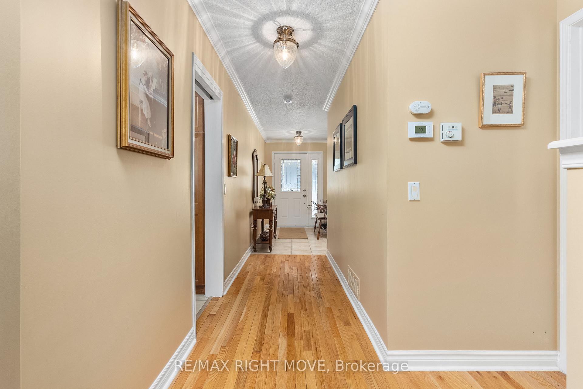 Photo 9 of 36 Hedgewood Lane, Gravenhurst, Muskoka (S) — HOMEH
