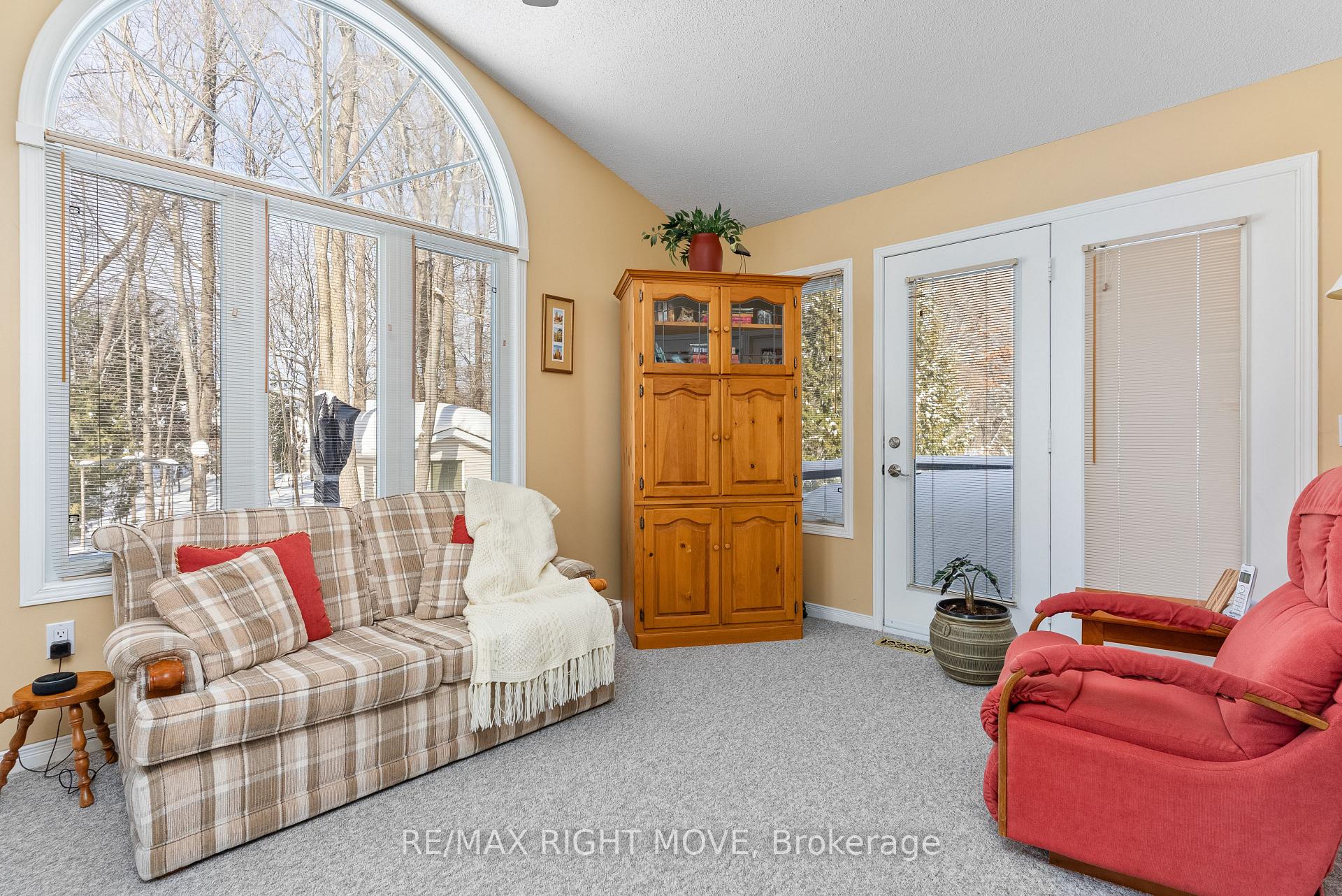 Photo 14 of 36 Hedgewood Lane, Gravenhurst, Muskoka (S) — HOMEH