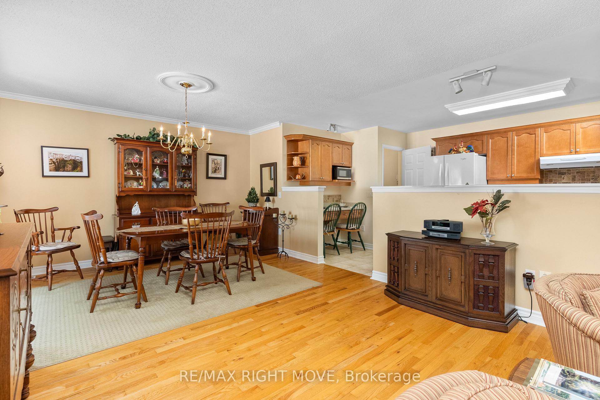 Photo 20 of 36 Hedgewood Lane, Gravenhurst, Muskoka (S) — HOMEH