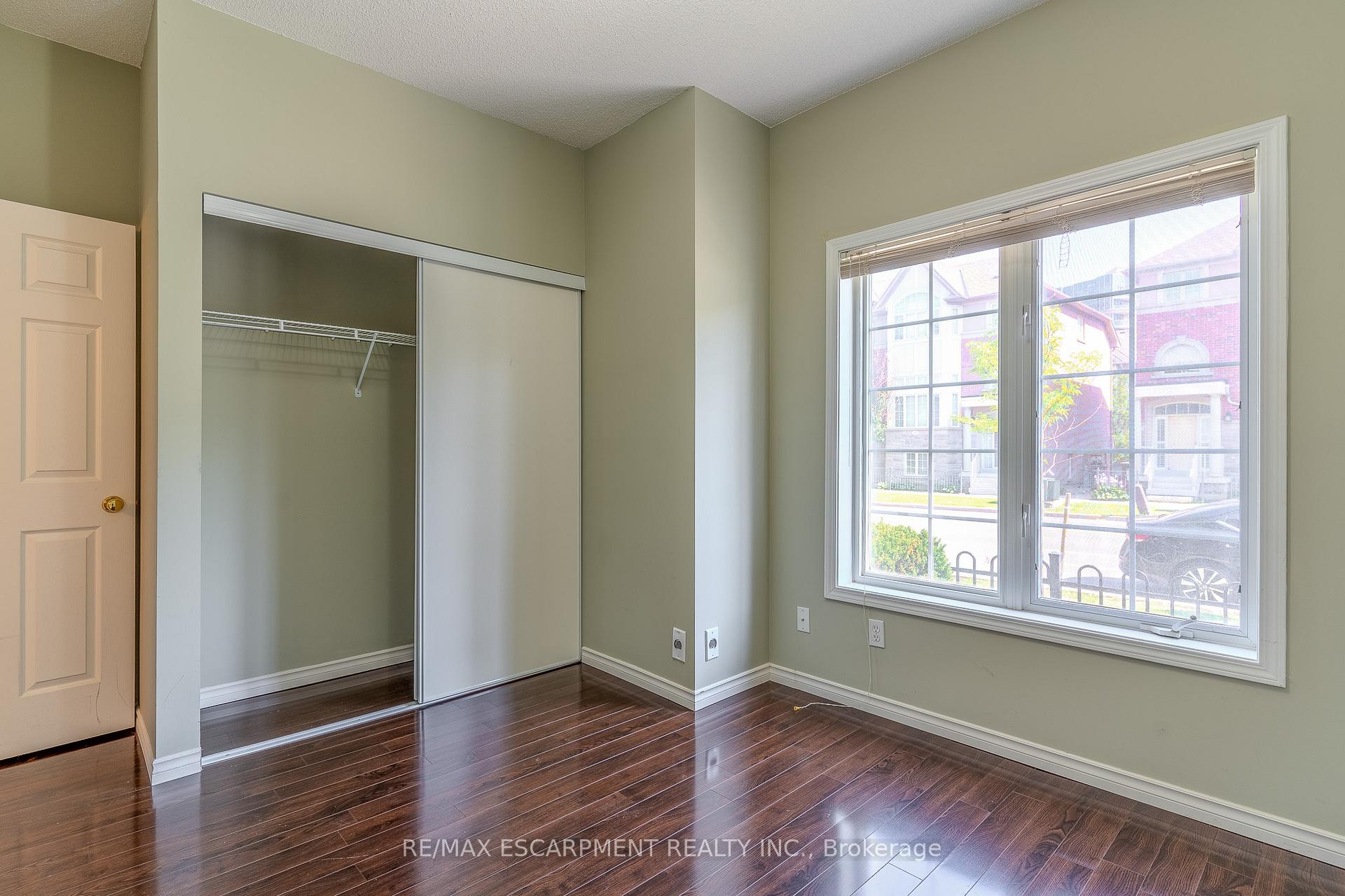 Photo 27 of Unit 12, 14 Cox Boulevard, Markham, Unionville — HOMEH