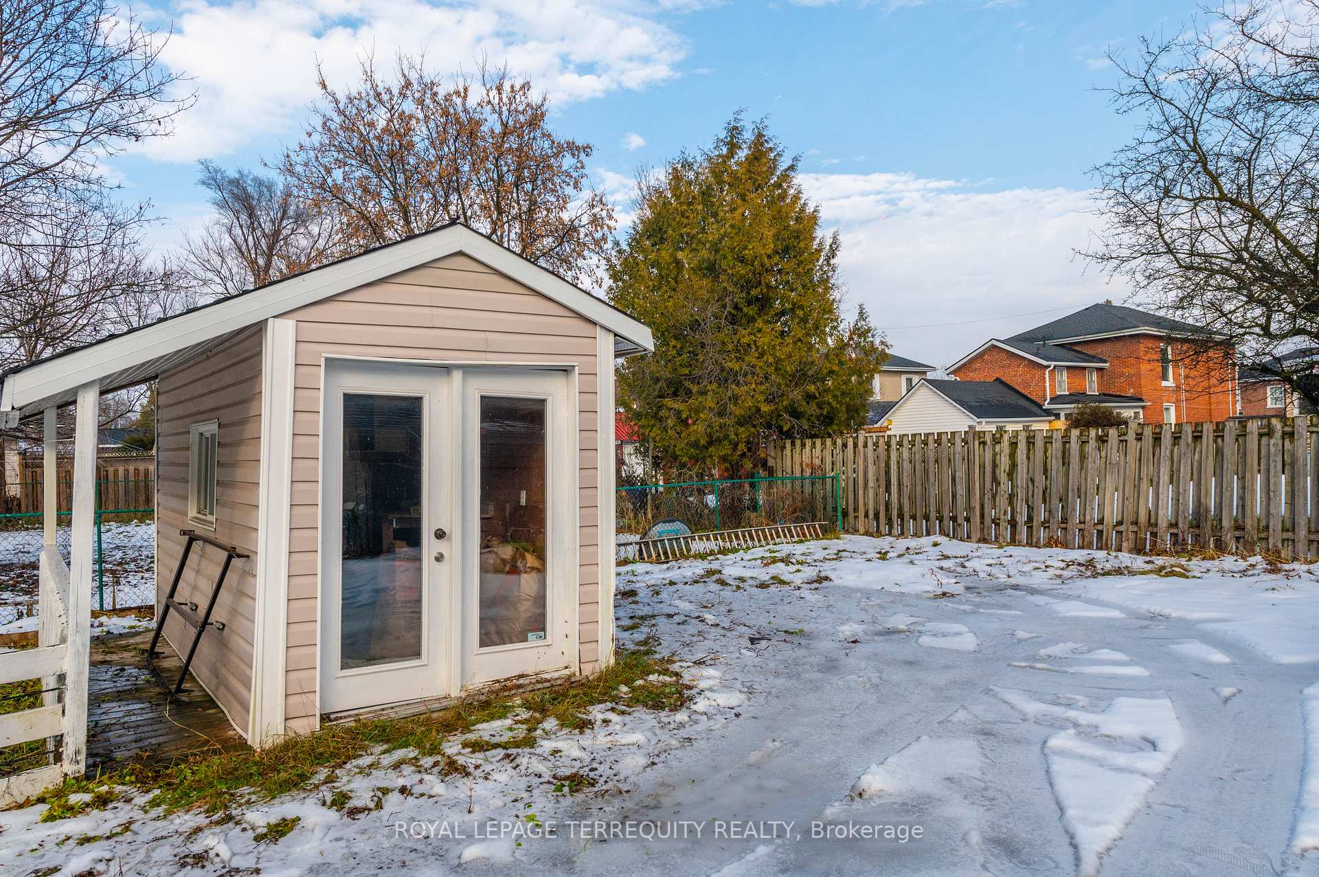 Photo 31 of 17 Dunbar Street, Belleville, Belleville Ward — HOMEH
