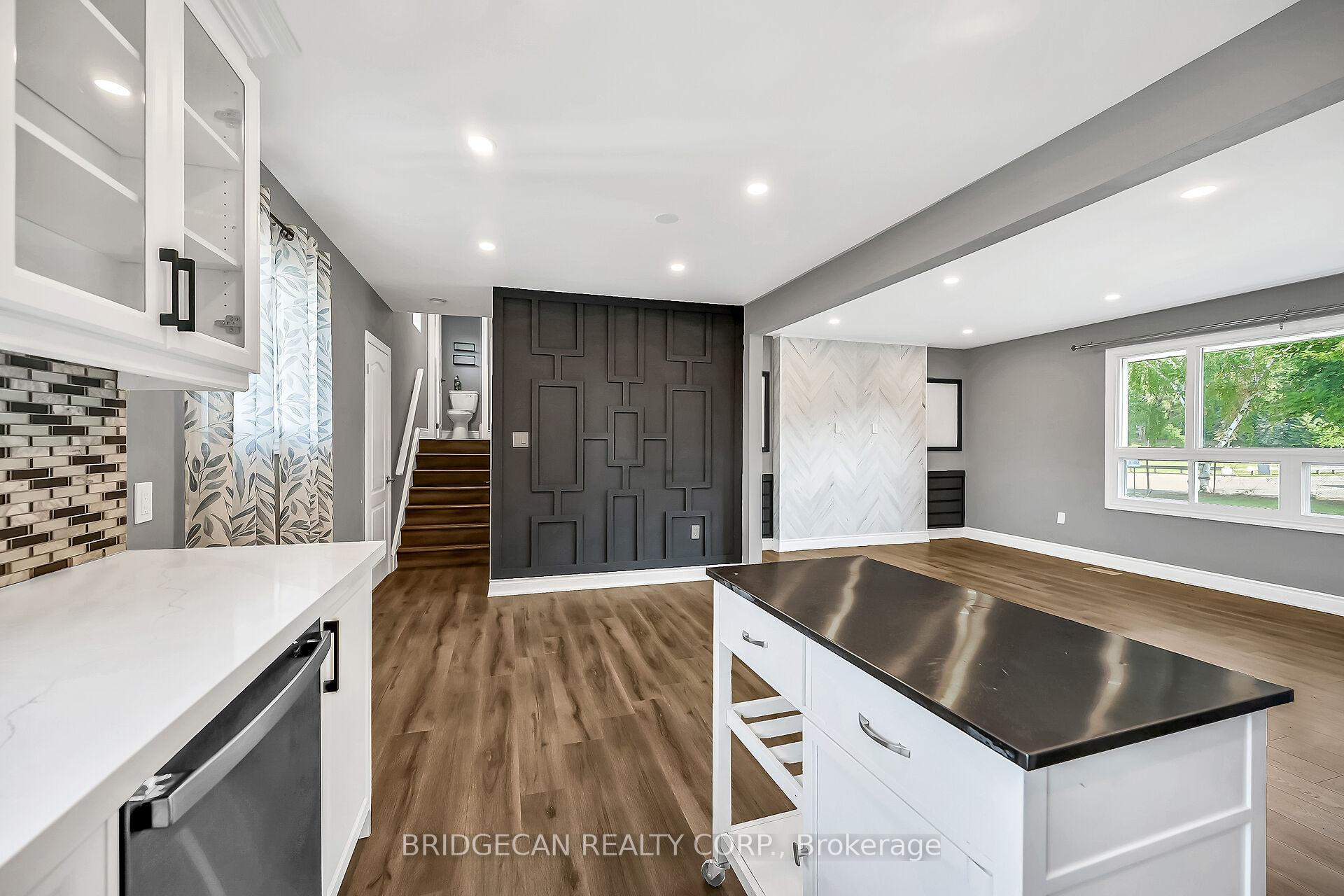 Photo 16 of 17 Brierwood Avenue, Grimsby, Grimsby West — HOMEH