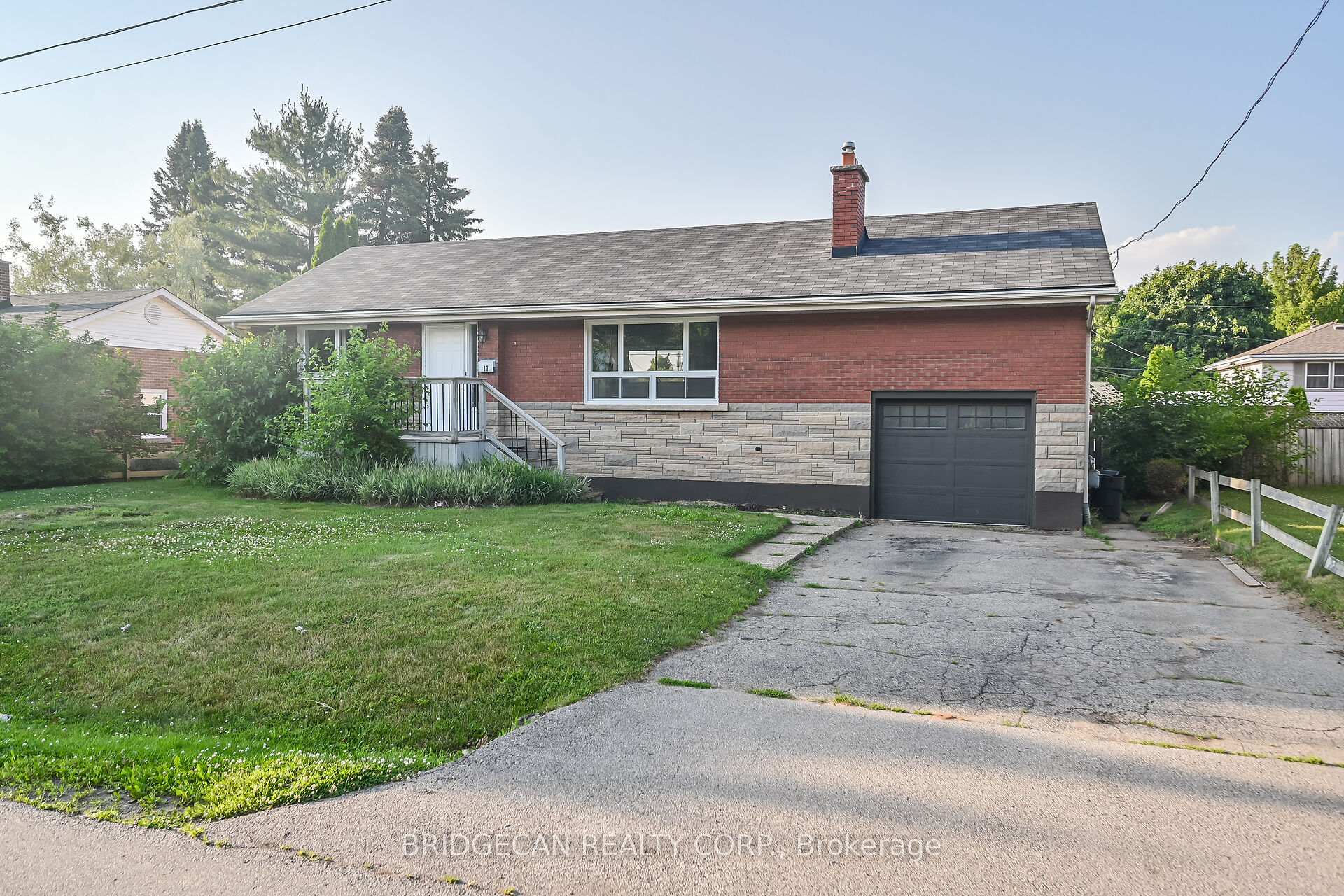 Photo 50 of 17 Brierwood Avenue, Grimsby, Grimsby West — HOMEH