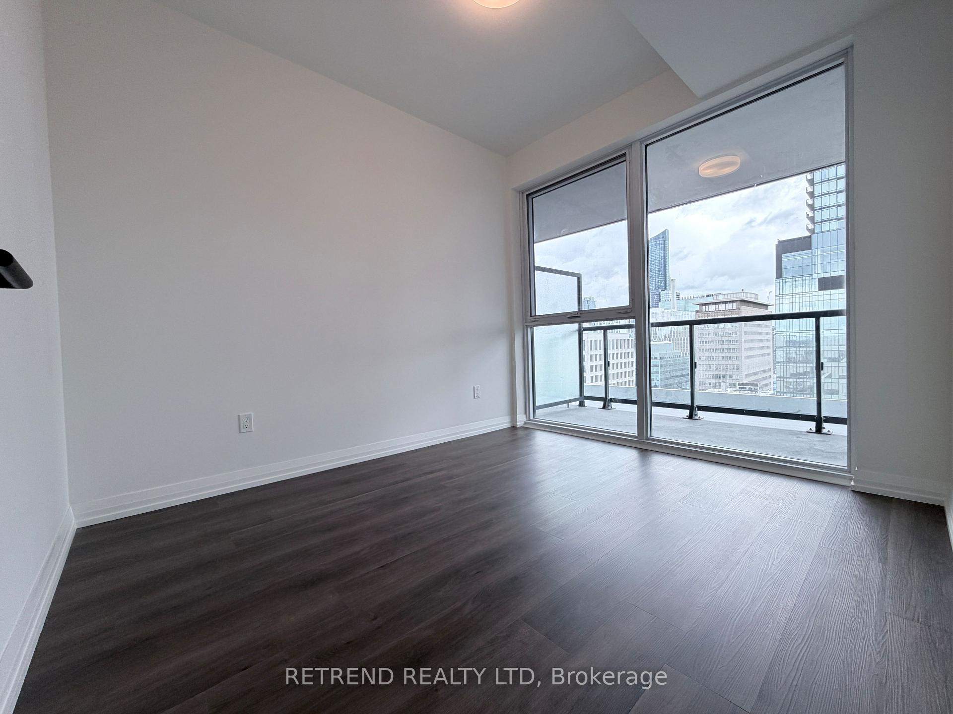 Photo 3 of Unit 2004, 280 Dundas Street W, Toronto, Kensington-Chinatown — HOMEH