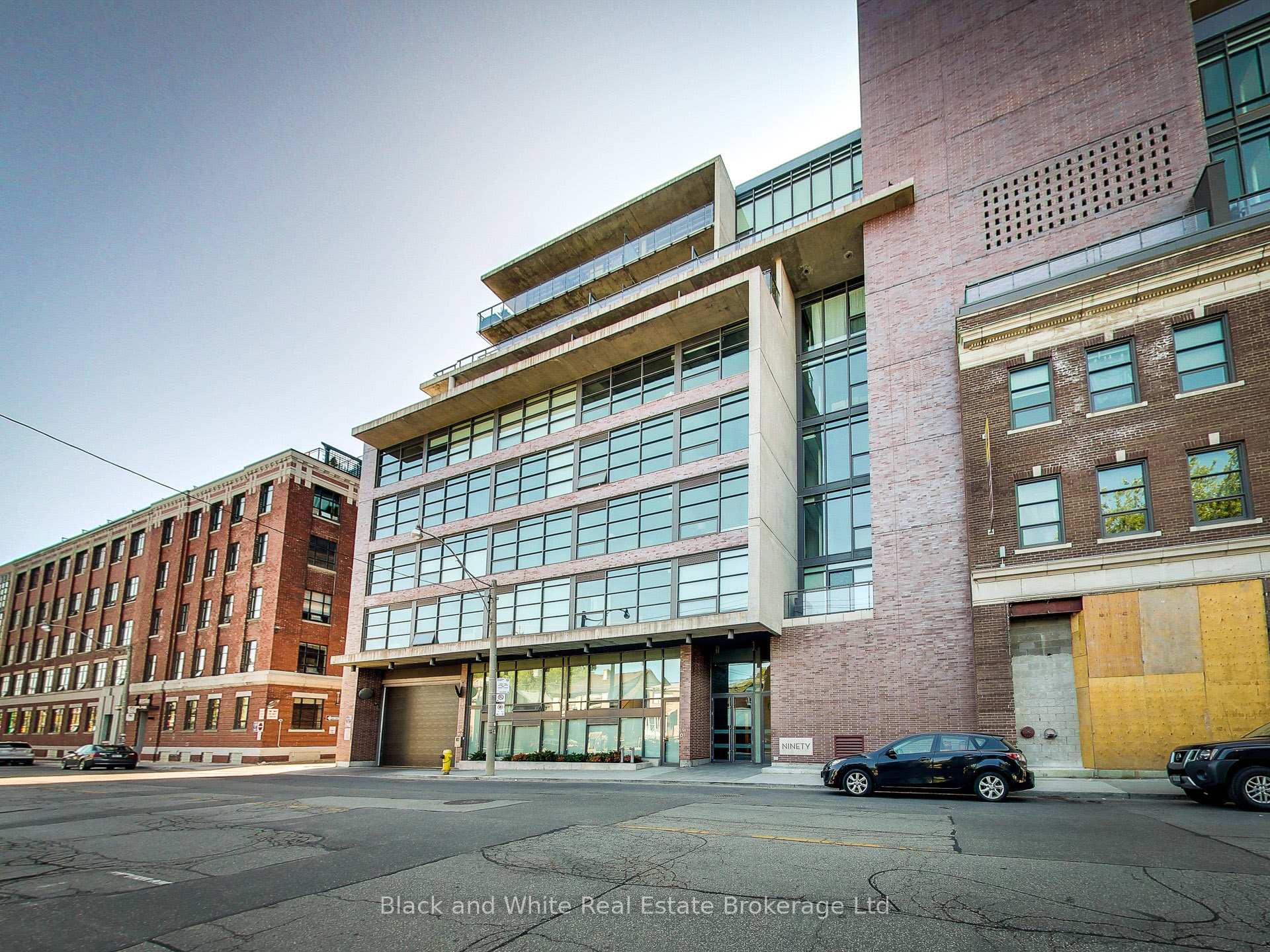 Photo 1 of Unit 823, 90 Broadview Avenue, Toronto, South Riverdale — HOMEH