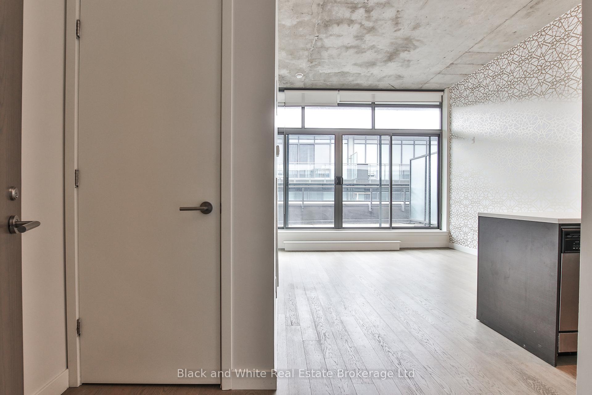 Photo 18 of Unit 823, 90 Broadview Avenue, Toronto, South Riverdale — HOMEH