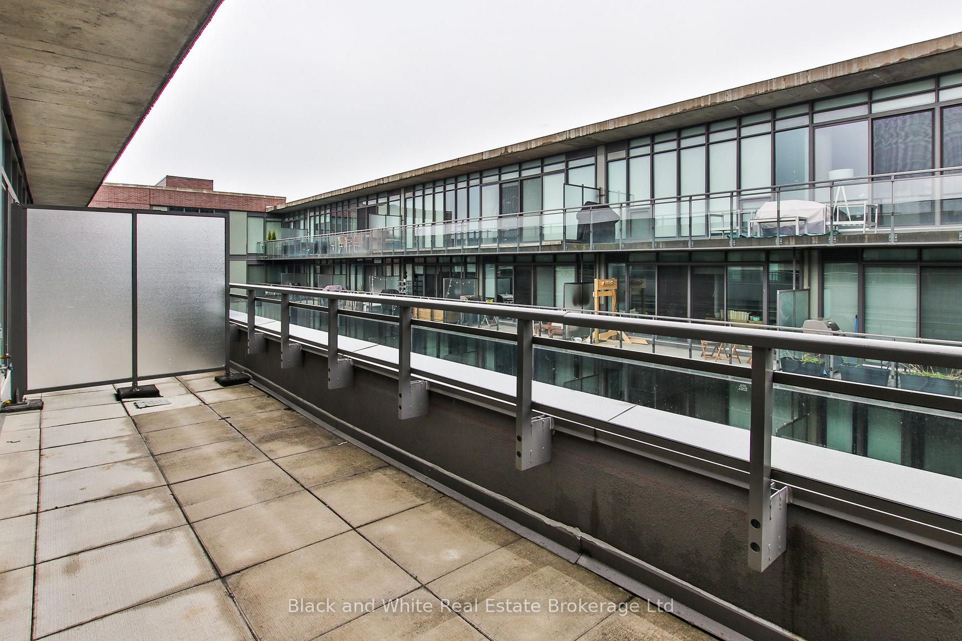 Photo 29 of Unit 823, 90 Broadview Avenue, Toronto, South Riverdale — HOMEH