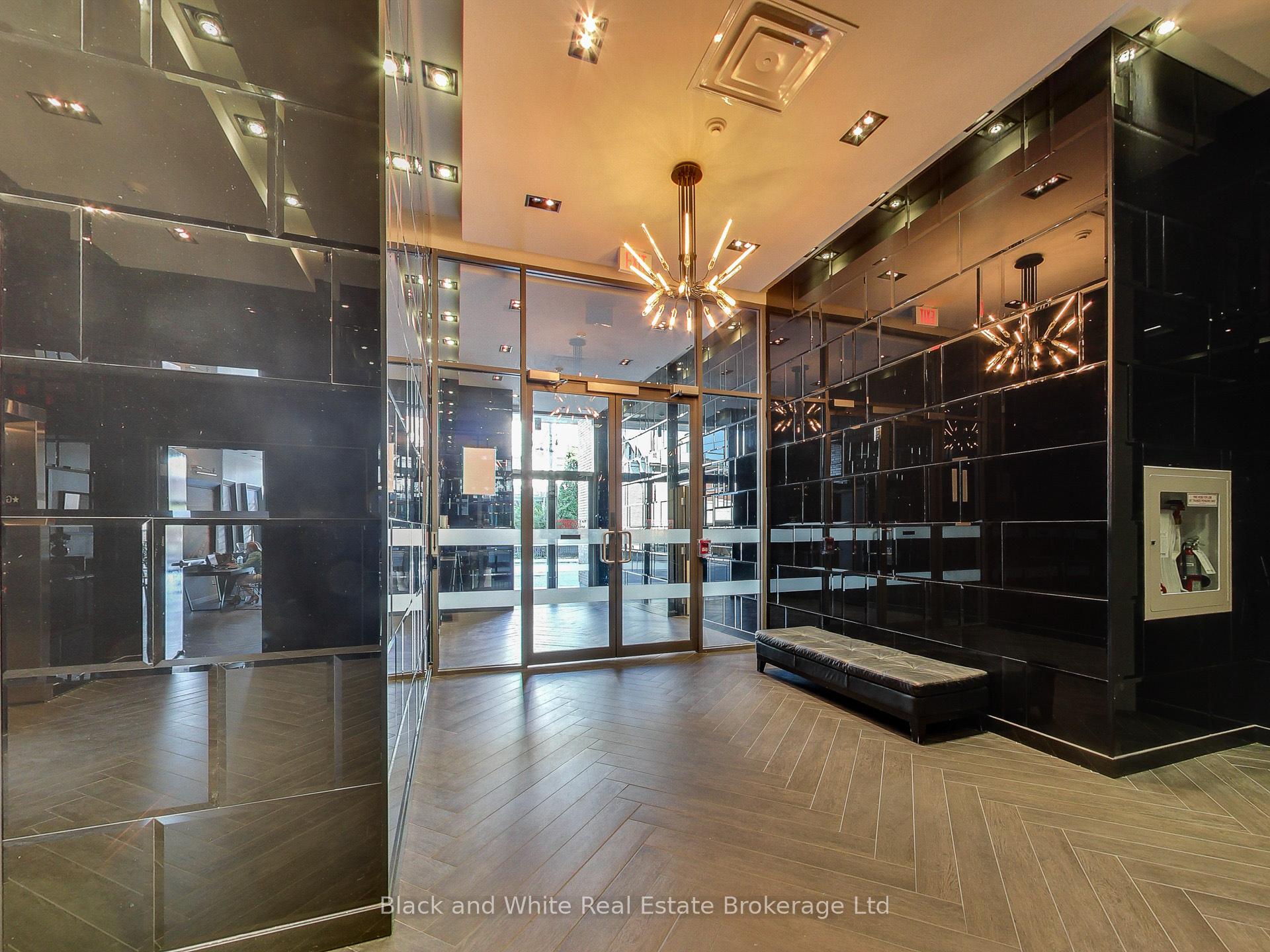 Photo 11 of Unit 823, 90 Broadview Avenue, Toronto, South Riverdale — HOMEH